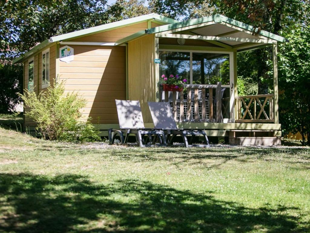 Hotel Camping Les Gorges Du Chambon Eymouthiers  Exterior foto