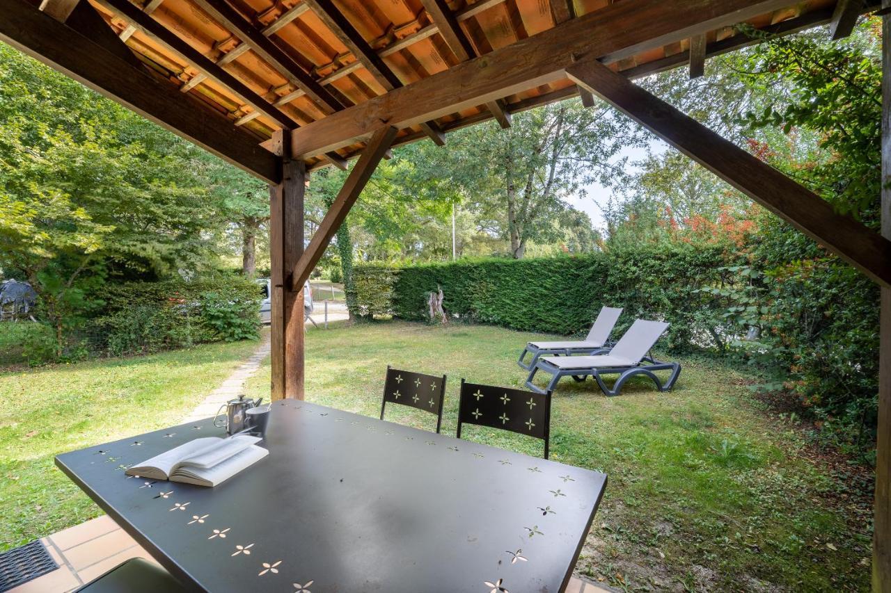 Hotel Camping Les Gorges Du Chambon Eymouthiers  Exterior foto