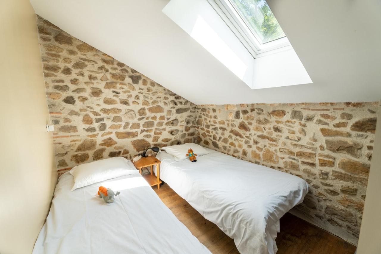Hotel Camping Les Gorges Du Chambon Eymouthiers  Exterior foto